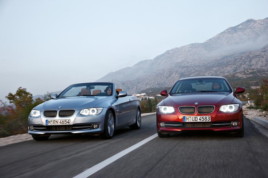  BMW 3-Series Convertible 2010 года  (фото 10 из 27)
